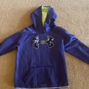 Girls Under Armour hoodie size 8/10